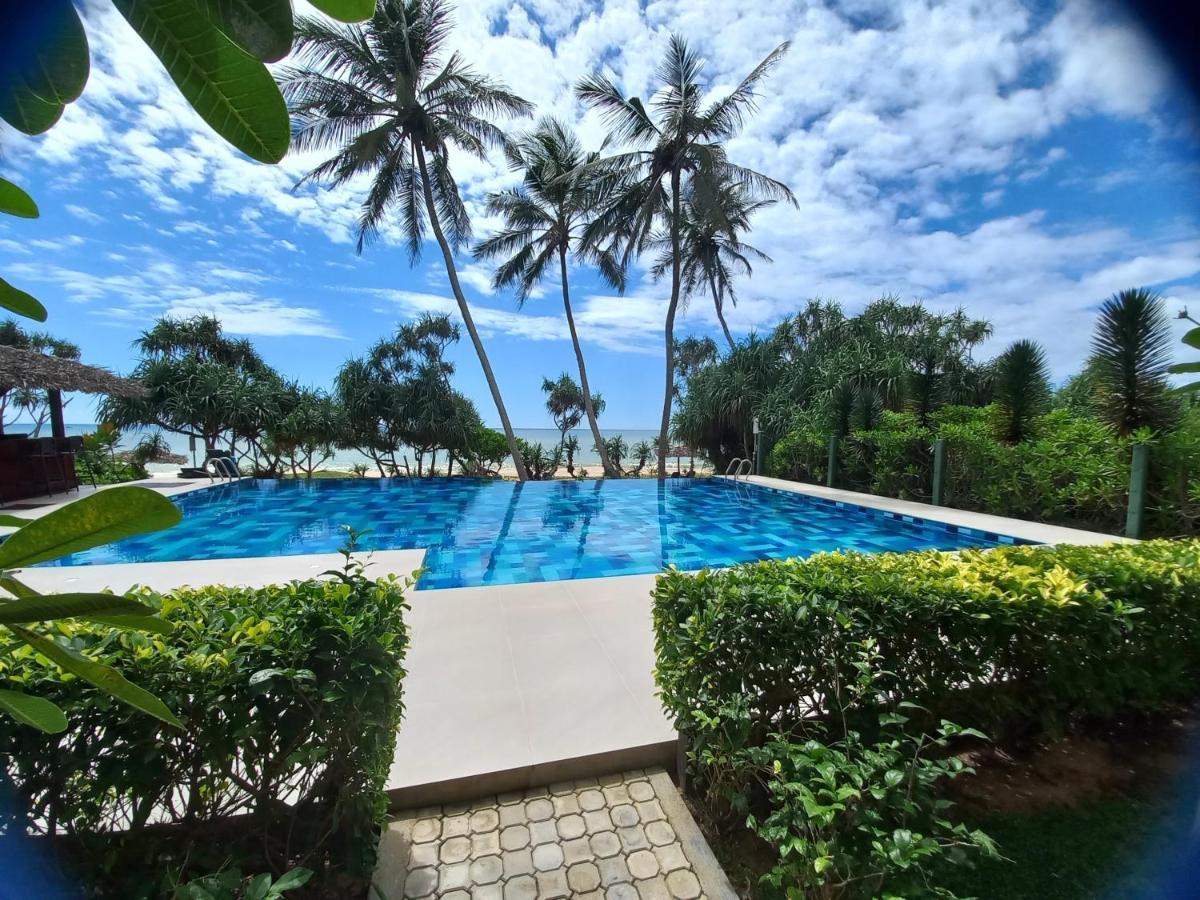 טנגלה Ananya Beach Resort מראה חיצוני תמונה
